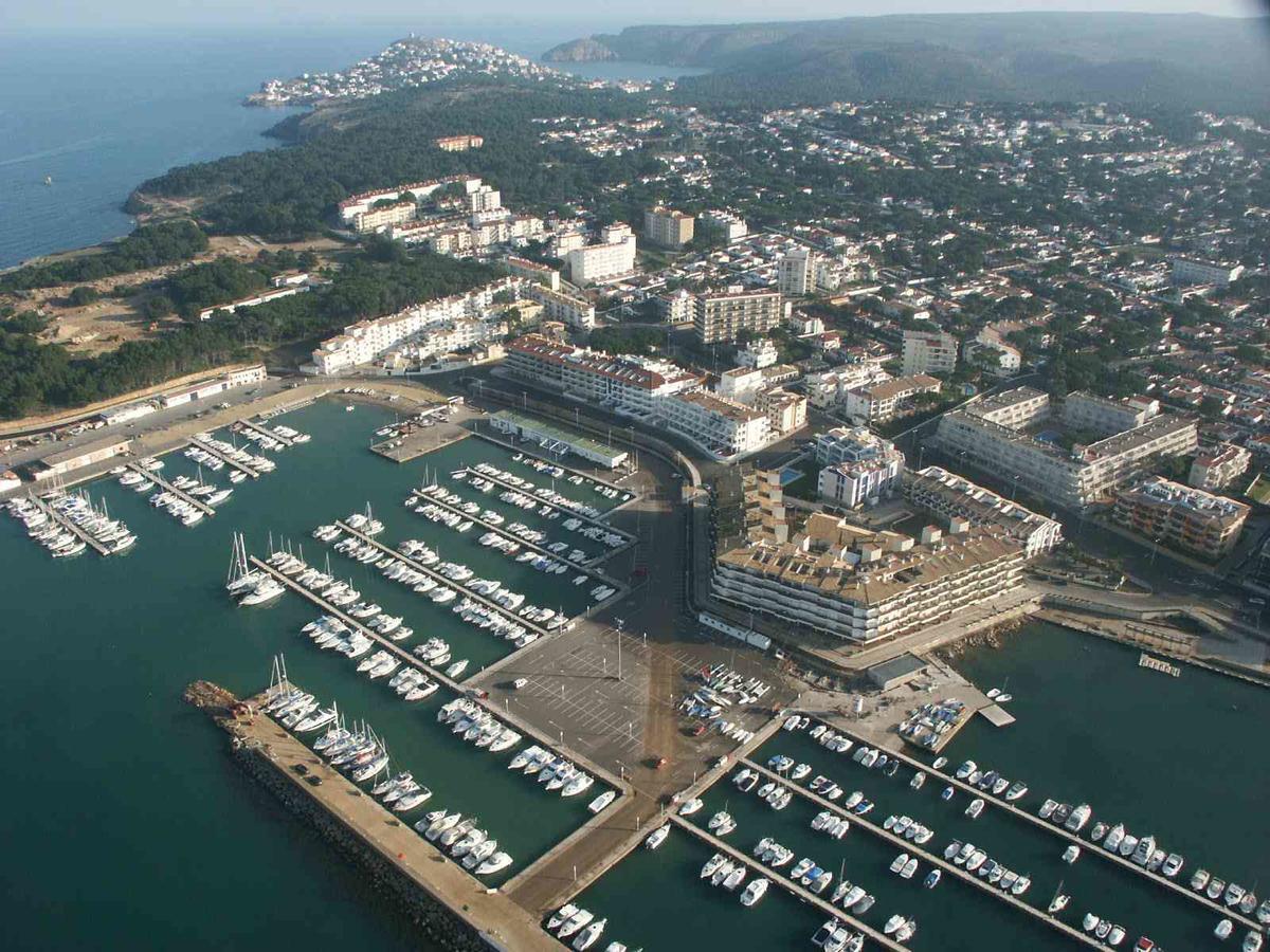 Puig Sureda - Apartamentos Ля Эскала Экстерьер фото